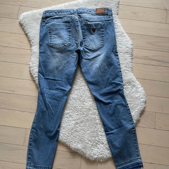 Guess Distressed Jeans - Picture 2 of 4